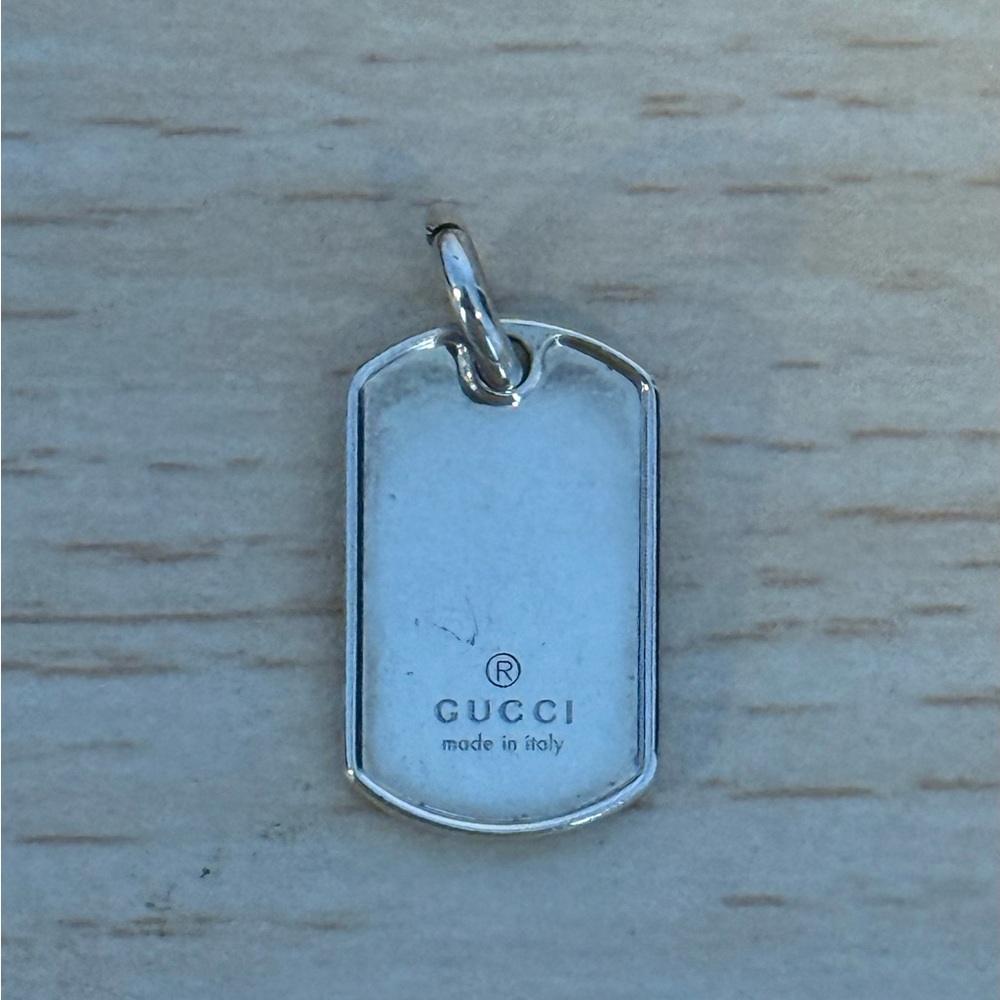 Gucci sterling silver dog tag charm pendant
